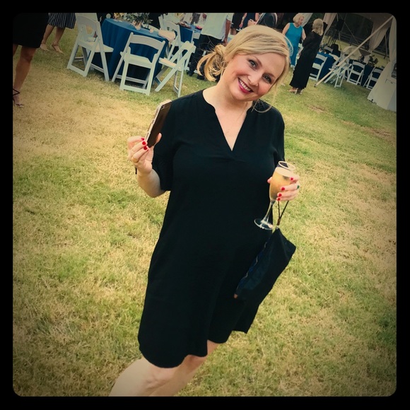 Meet your Posher, Aubrey - Picture 1 of 1